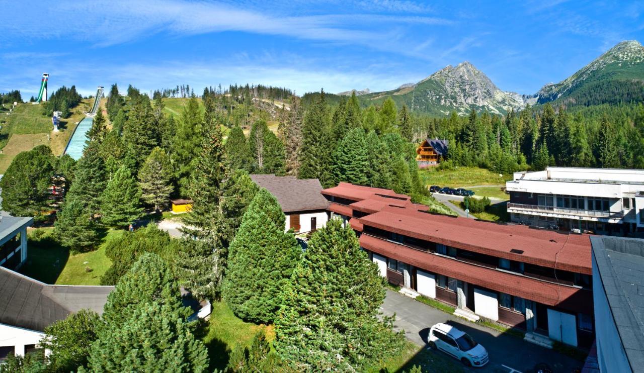 Вілла Bungalovy Fis Economy Штрбскє-Плесо Екстер'єр фото